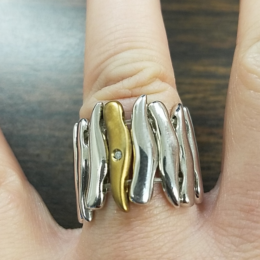 Steelx brand stretchy ring!